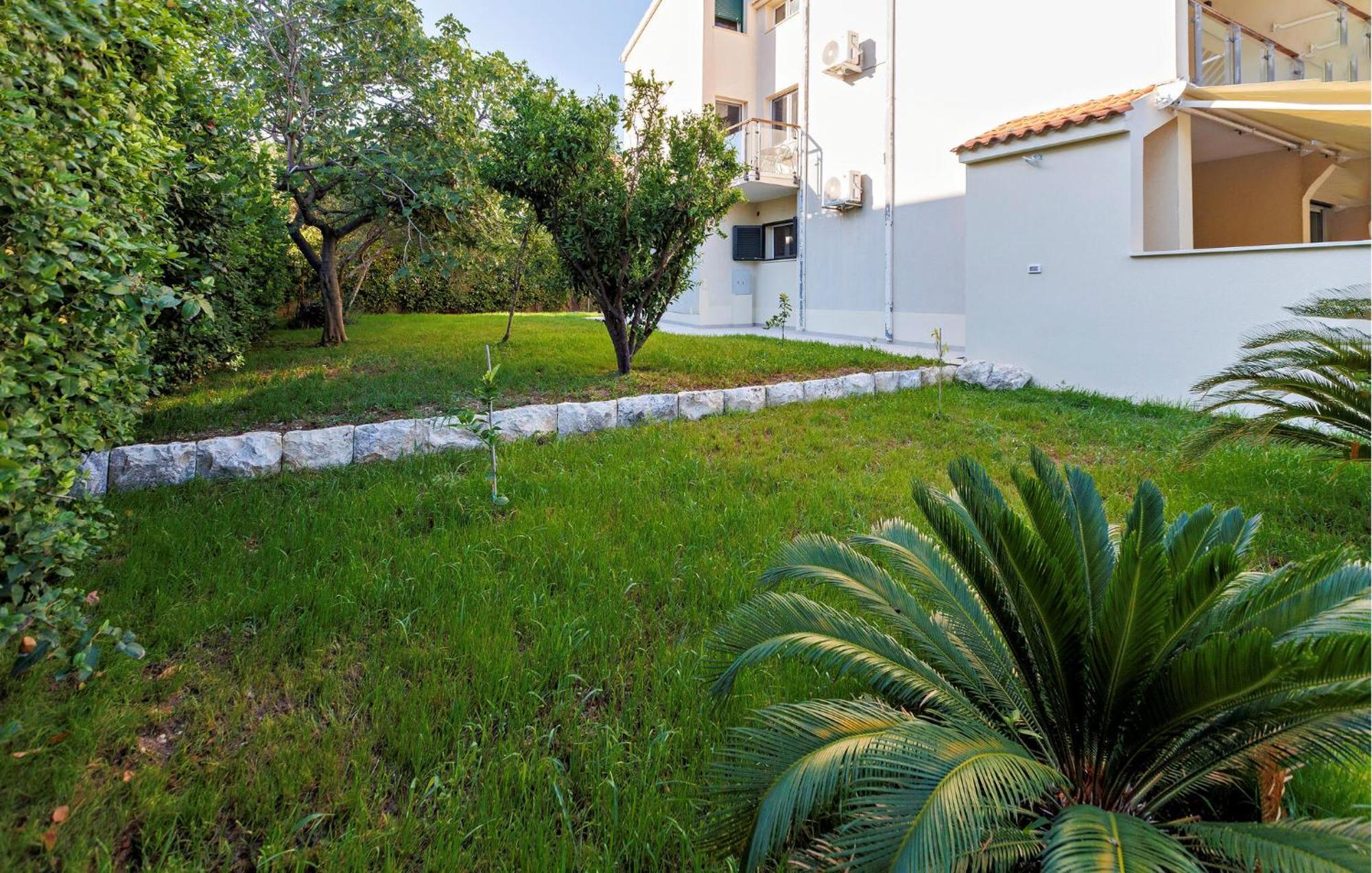 Amazing Home In Kastel Stafilic Kastela Exterior photo